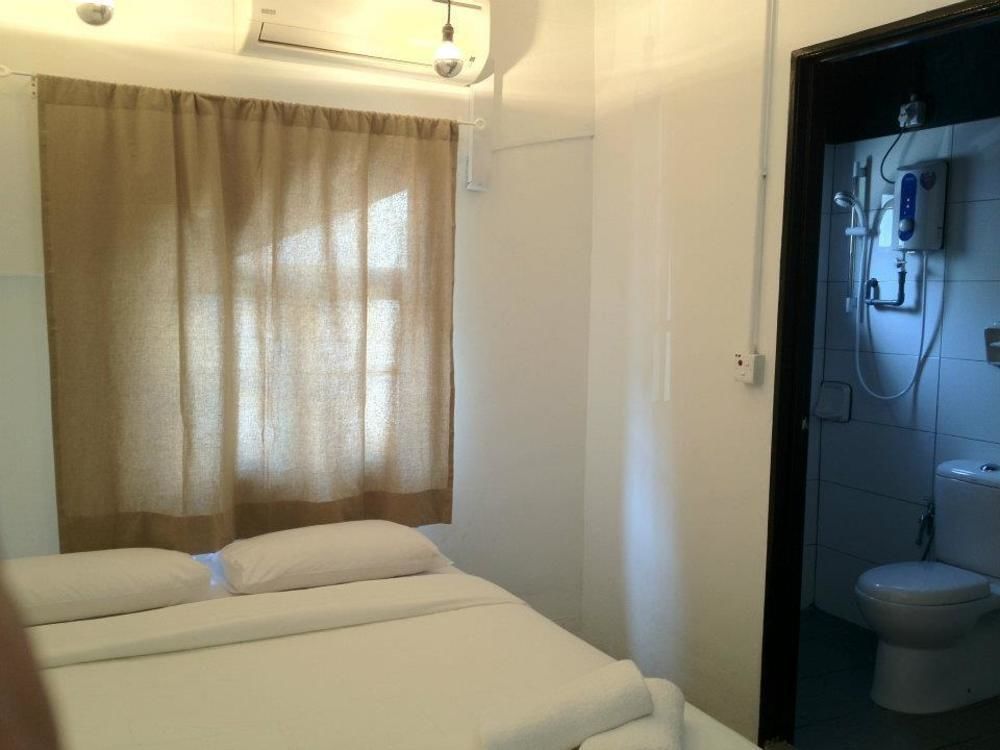 Super Oyo 44032 Zzz Hotel 2*